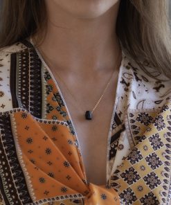 Dámský náhrdelník se surovým Turmalínem