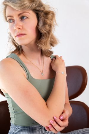 Dámský náhrdelník se surovým Akvamarínem