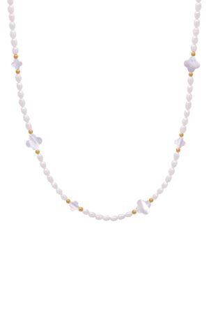 Perlový náhrdelník s čtyřlístky